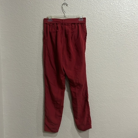 Old Navy Red High Waisted Pants with Belt Size S - Picture 5 of 11